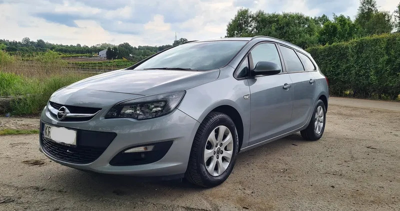 samochody osobowe Opel Astra cena 28999 przebieg: 189000, rok produkcji 2014 z Kraków